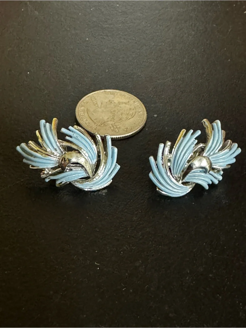 Vintage Light Blue and Silver Swirl Clip-On Earrings